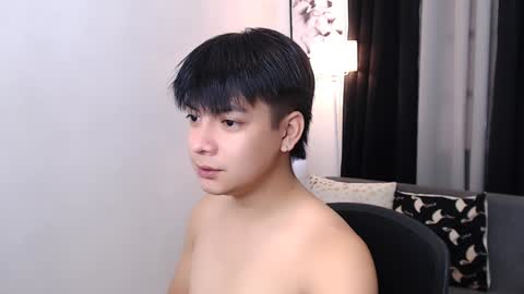 Snapshot of asianacexl chatting on 01.11.25 asianacexl online show from 01.11.25