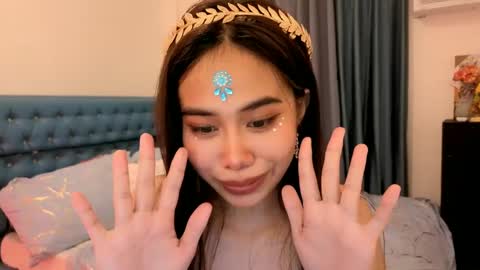 Snapshot of asianbabecandy chatting on 01.17.25 candy online show from 01.17.25