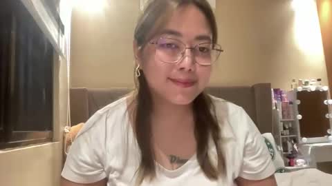 Curvy online show from 10.15.25