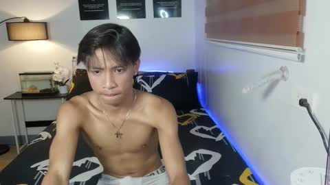 asianfuckertwink online show from 03.11.26