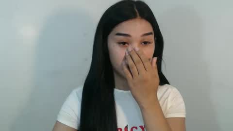 Snapshot of asiangirl_rhian chatting on 09.13.25 goddes rhian online show from 09.13.25