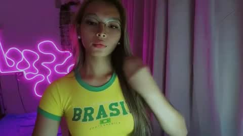 Snapshot of asianhottiesttamira chatting on 02.10.26 HI IM TAMIRA LOOKING FOR SERIOUS RELATIONSHIP online show from 02.10.26