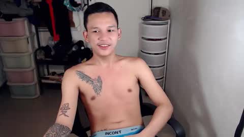 asianhugecock05 online show from 09.13.25