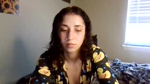 Snapshot of asianicolee chatting on 11.20.25 asianicolee online show from 11.20.25