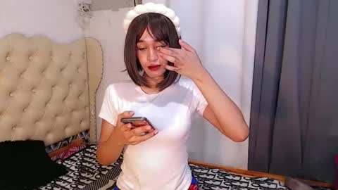 asianpetite_ivy online show from 12.04.25