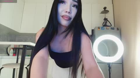 Min-Ah online show from 06.04.26