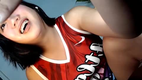 Snapshot of asiansweetgirlwendy chatting on 12.07.24 asiansweetgirlwendy online show from 12.07.24