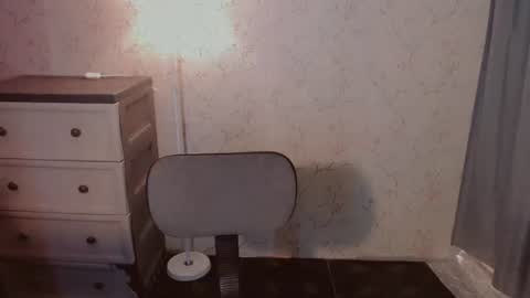 kisses online show from 02.24.26