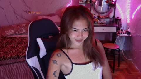 Snapshot of asiawynwynxx chatting on 09.09.25 asiawynwynxx online show from 09.09.25
