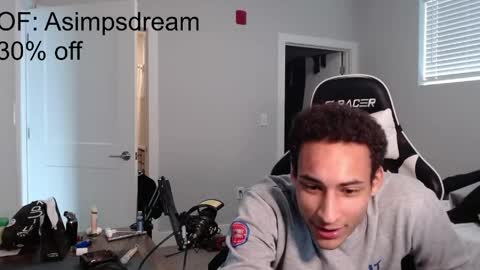 Snapshot of asimpsdream chatting on 04.29.26 asimpsdream online show from 04.29.26