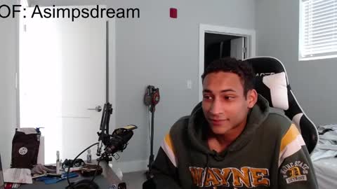 Snapshot of asimpsdream chatting on 05.22.26 asimpsdream online show from 05.22.26
