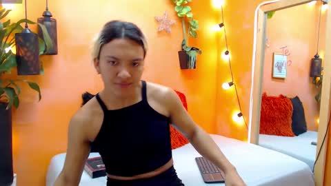 ASLY online show from 12.04.24
