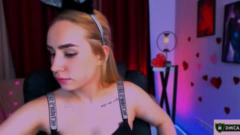 Snapshot of asol_muah chatting on 03.06.25 Asol online show from 03.06.25