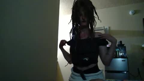 Snapshot of aspiringturtlegirl chatting on 11.15.25 aspiringturtlegirl online show from 11.15.25