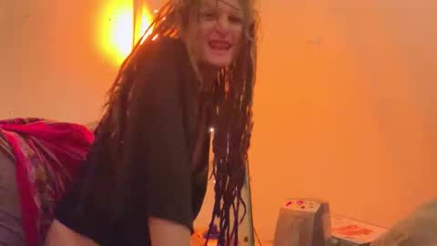 Snapshot of aspiringturtlegirl chatting on 02.26.26 aspiringturtlegirl online show from 02.26.26