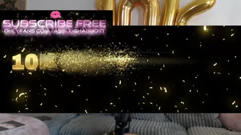 Snapshot of assleighabbott chatting on 02.07.25 ASSleigh Abbott online show from 02.07.25