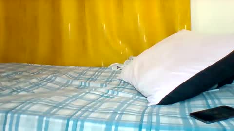 Snapshot of assqueen4 chatting on 03.07.25 FLORAH DANIEL online show from 03.07.25