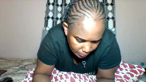 Snapshot of assqueen4 chatting on 10.27.25 FLORAH DANIEL online show from 10.27.25