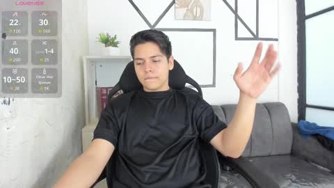 astablack_ online show from 09.17.25