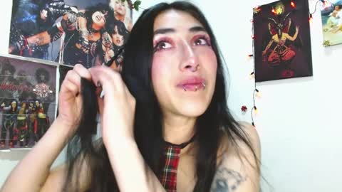 Asterothxznikki online show from 12.23.24