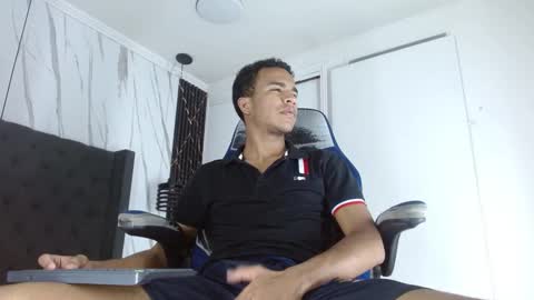 Aston  online show from 11.02.25