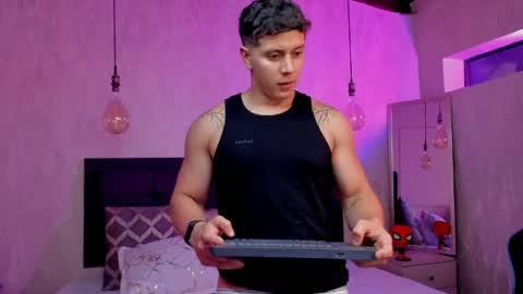 astonhills online show from 04.10.26