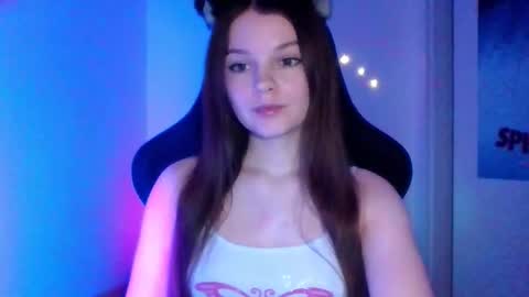 astradream_ online show from 12.04.25