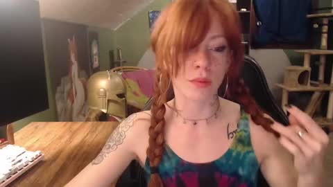 AstraeaSiren online show from 12.12.24