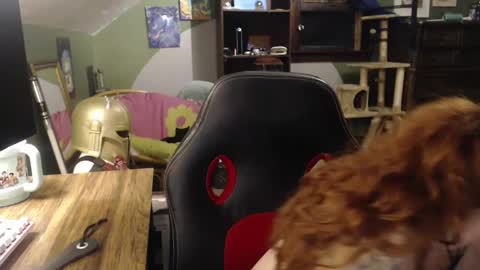 AstraeaSiren online show from 09.25.25