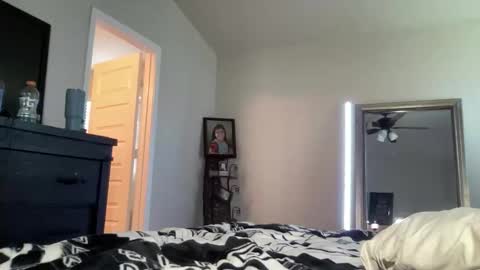 Snapshot of astro_n_tatiana chatting on 11.06.25 astro_n_tatiana online show from 11.06.25