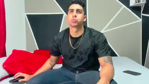 Astrom model independent online show from 01.18.25