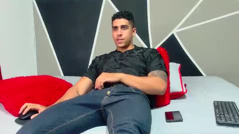 Astrom model independent online show from 01.19.25