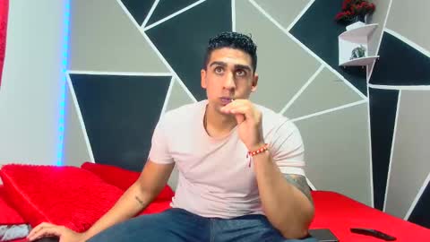 Astrom model independent online show from 02.08.25