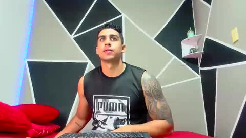Astrom model independent online show from 03.07.25