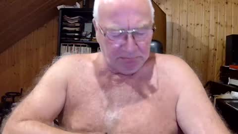 Snapshot of asusandy chatting on 07.20.26 asusandy online show from 07.20.26