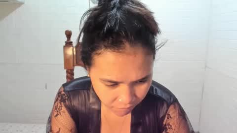 asuzaka27 online show from 12.19.24