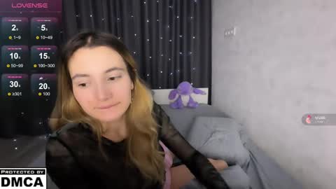 Snapshot of asya_foxy chatting on 01.12.25 Asya online show from 01.12.25