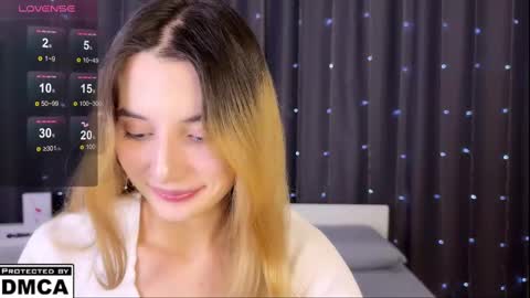 Snapshot of asya_foxy chatting on 02.06.25 Asya online show from 02.06.25