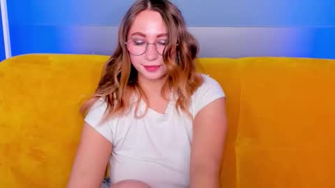 AsyaPink online show from 10.22.25