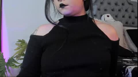 Snapshot of atena_hill chatting on 01.16.26 Athena online show from 01.16.26