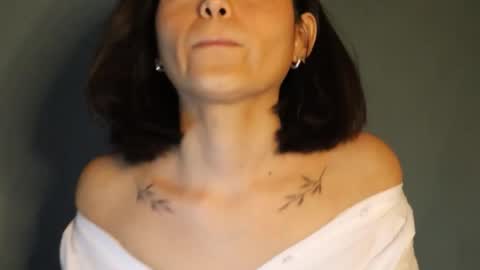 Atenea Nin online show from 09.21.25