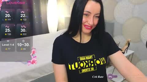 Snapshot of athena_starry chatting on 04.19.26 athena starry online show from 04.19.26