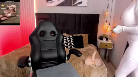 athenearusell online show from 09.13.25