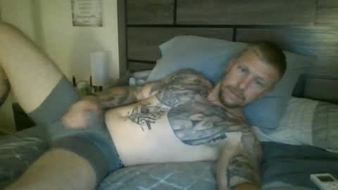 AthleticWhiteboy777 online show from 07.01.26