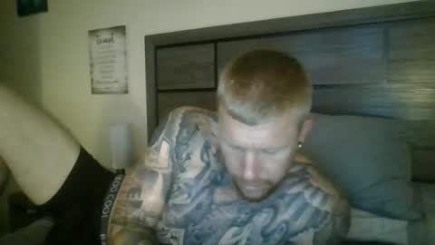 AthleticWhiteboy777 online show from 07.02.26