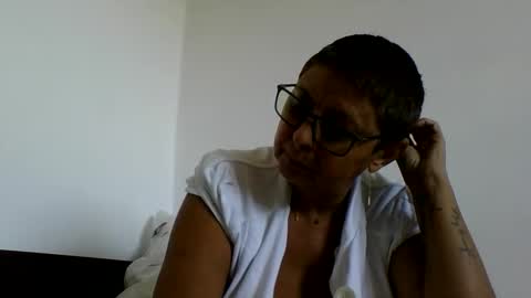 atikaarea online show from 09.28.25