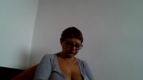 atikaarea online show from 10.24.25