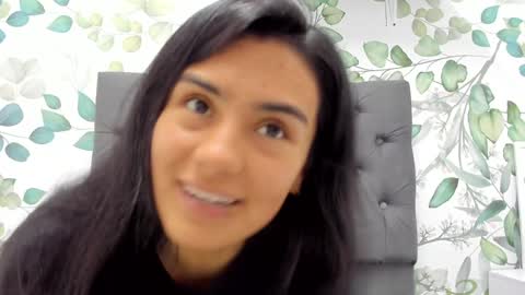 Snapshot of atilana_diaz chatting on 12.14.24 Atilana Diaz online show from 12.14.24