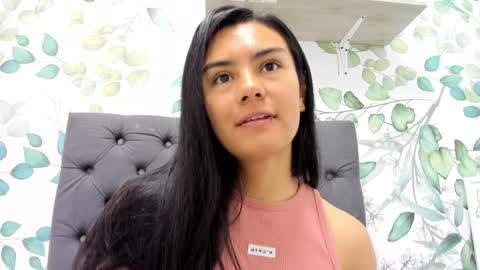 Snapshot of atilana_diaz chatting on 01.03.25 Atilana Diaz online show from 01.03.25