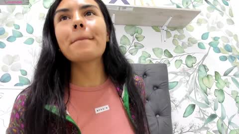 Snapshot of atilana_diaz chatting on 01.12.25 Atilana Diaz online show from 01.12.25
